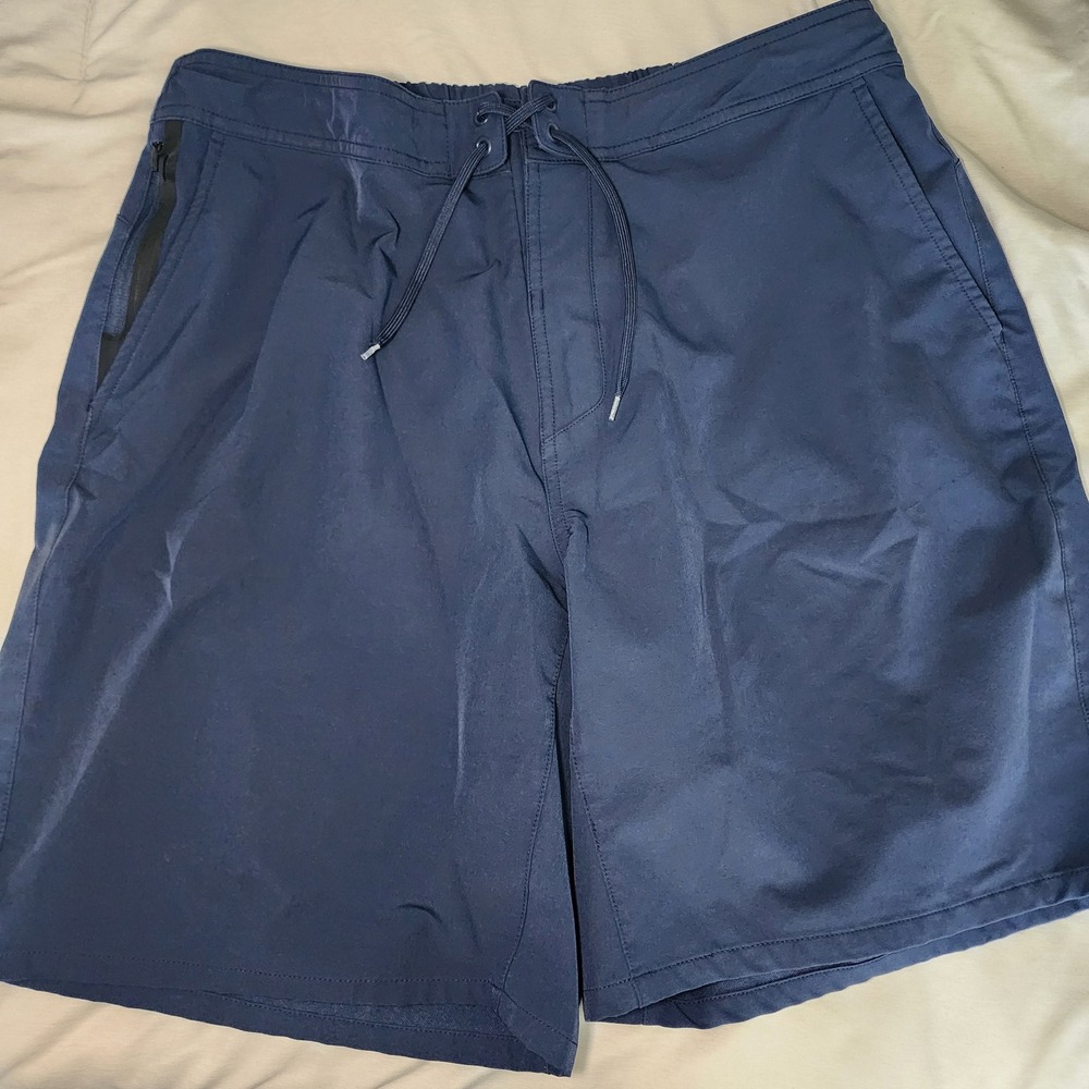 Ten Thousand Foundation Short Mens XL Navy Blue Good Zippered Pocket Athletic